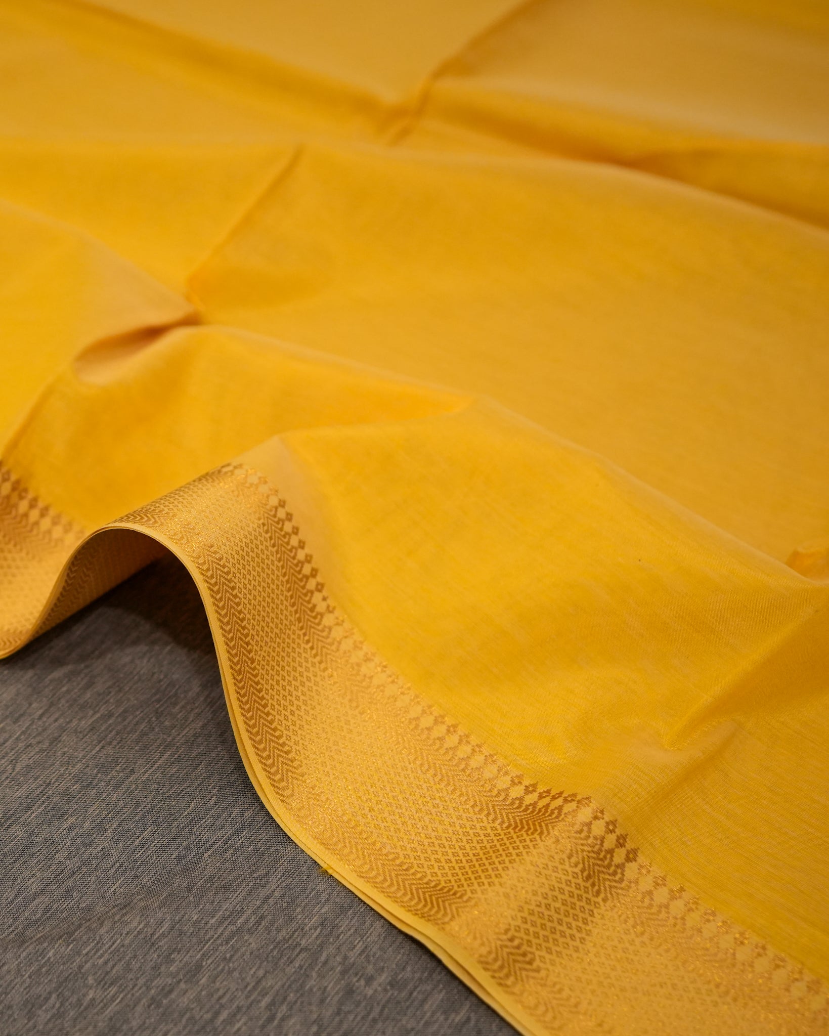 Yellow Mangalagiri Handloom Dupatta