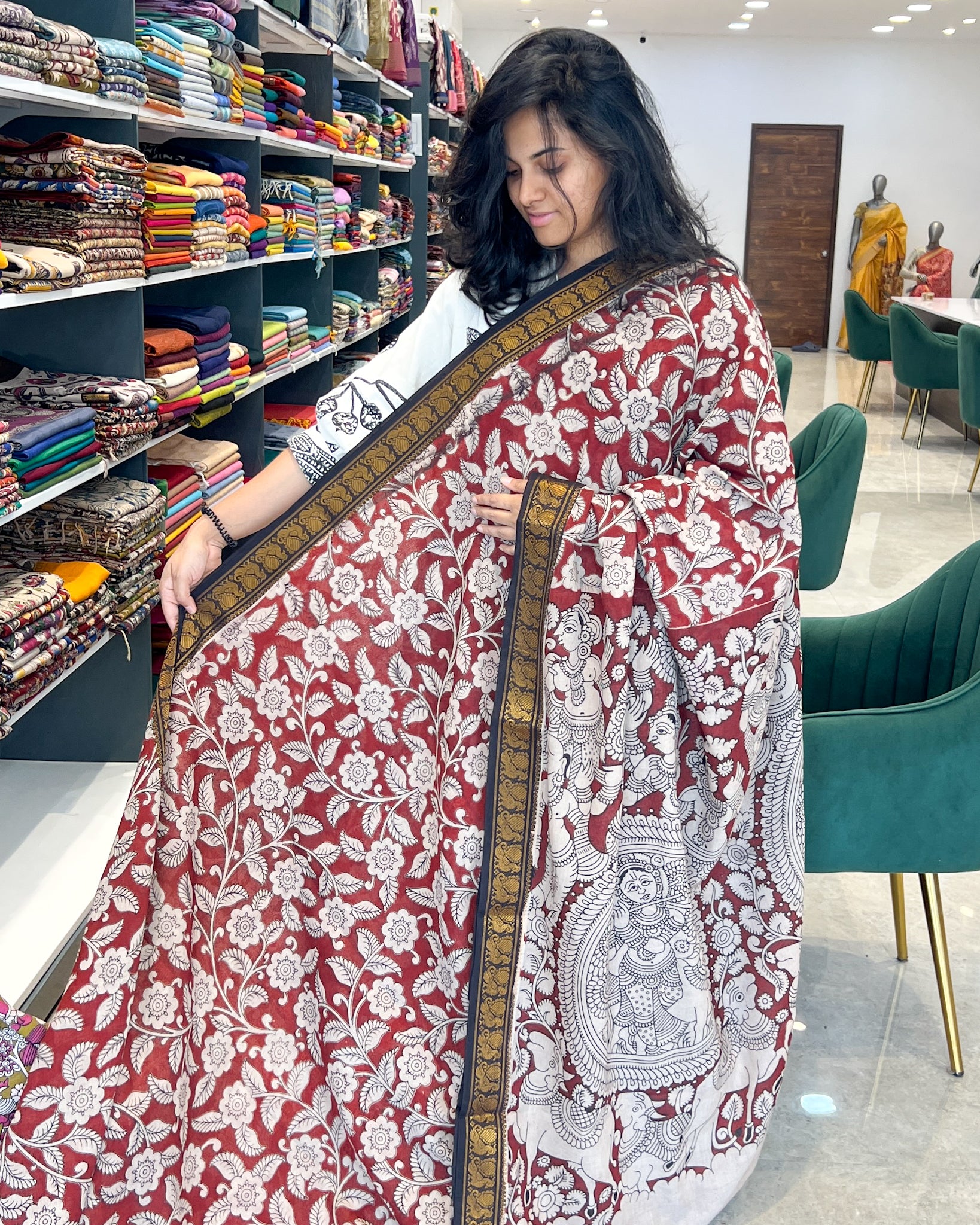 Kalamkari Cotton Saree with Nizam Border – Red Floral Pattern
