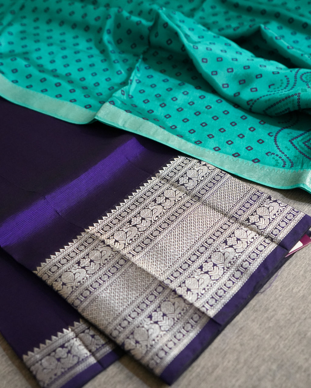 Mangalagiri Kanchi Border Unstitched Silk Top with Digital Print Silk Dupatta