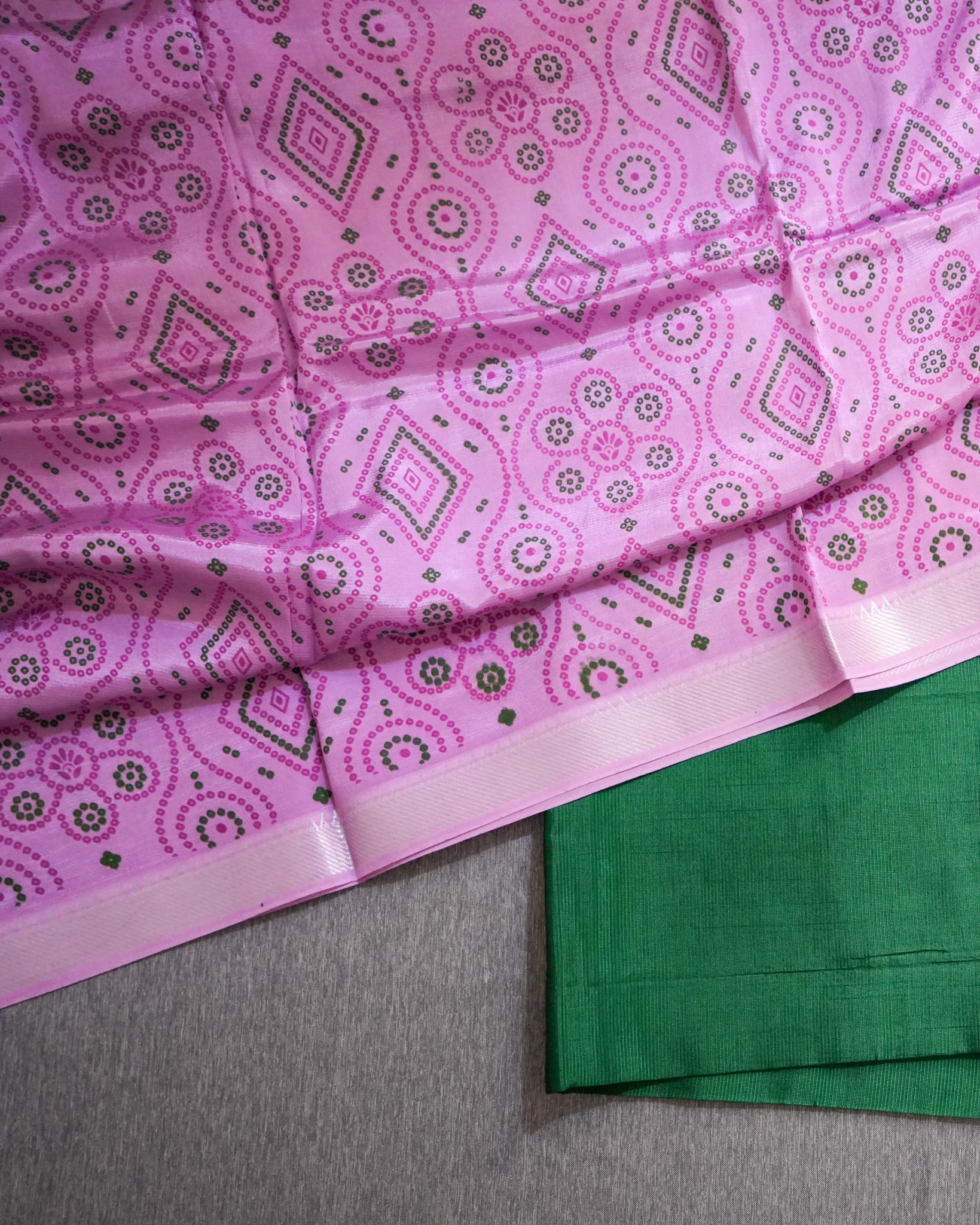 Mangalagiri Kanchi Border Unstitched Silk Top with Digital Print Silk Dupatta