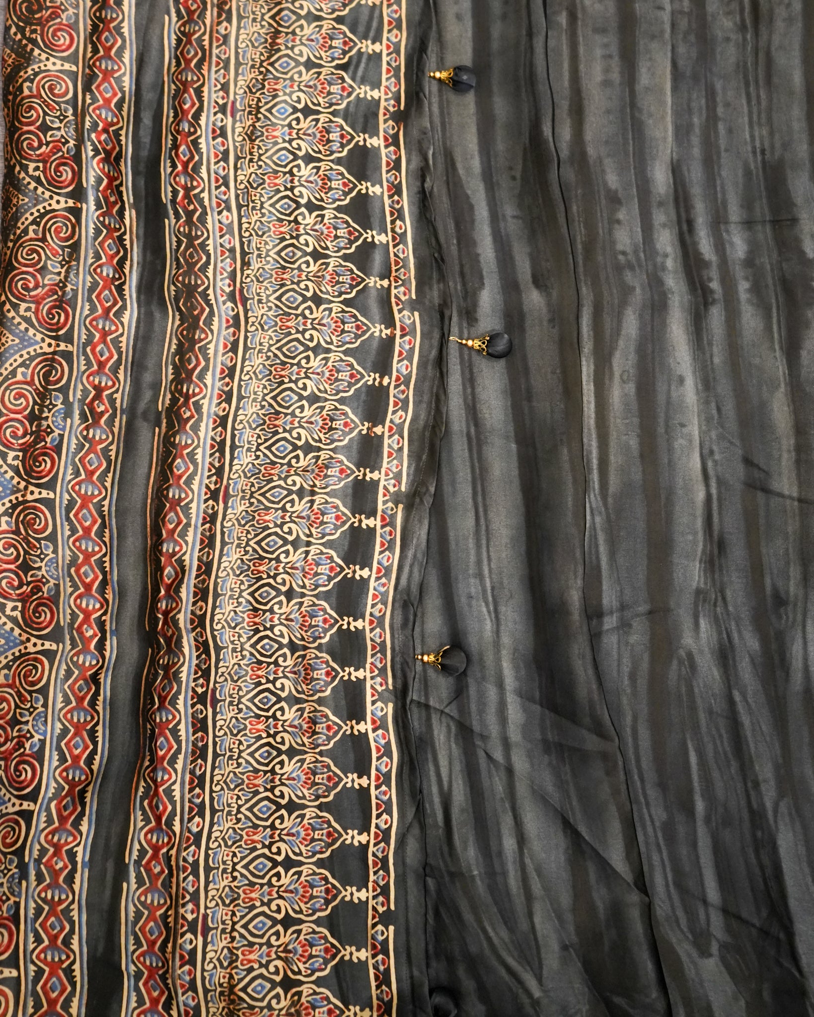 Premium Semi Modal Silk Saree in Gray with Shibori & Ajrakh Print