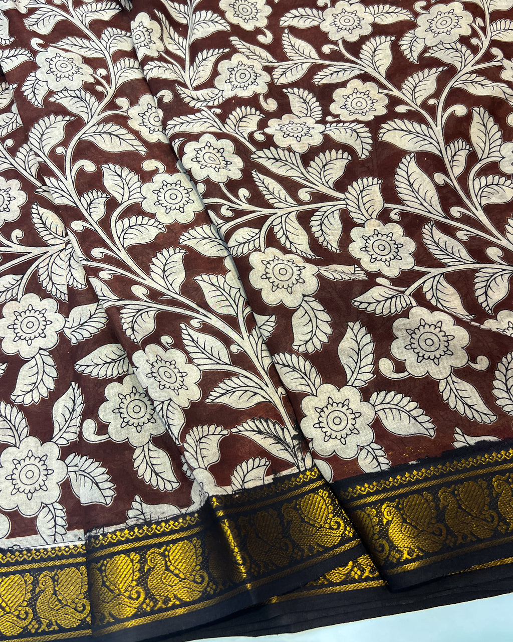 Kalamkari Cotton Saree with Nizam Border – Maroon Floral Pattern