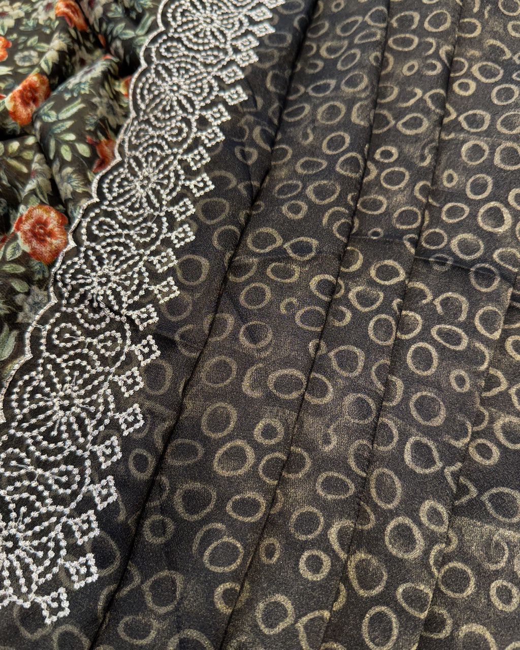 Premium Chiffon Saree with Embroidery Border – Olive Green