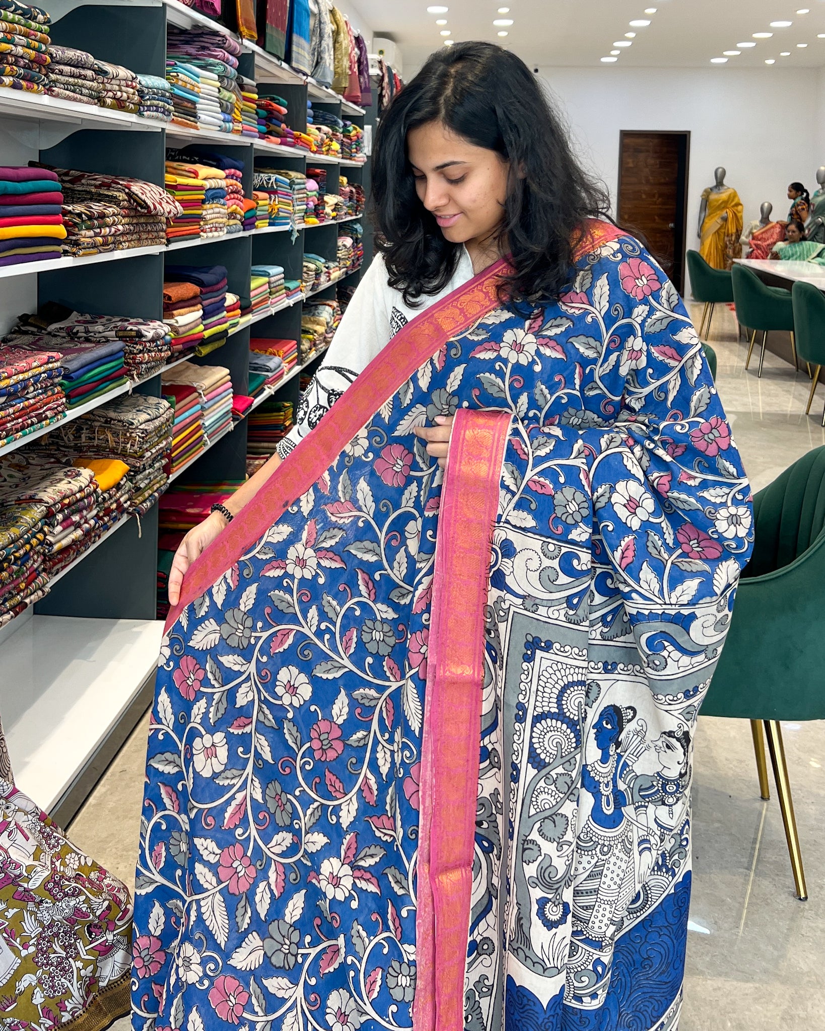 Kalamkari Cotton Saree with Nizam Border – Blue Floral Pattern