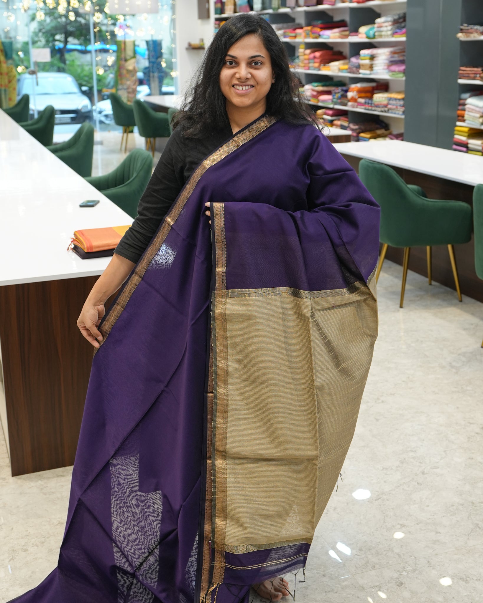Violet & Beige Woven Pure Silk Cotton Maheshwari Saree