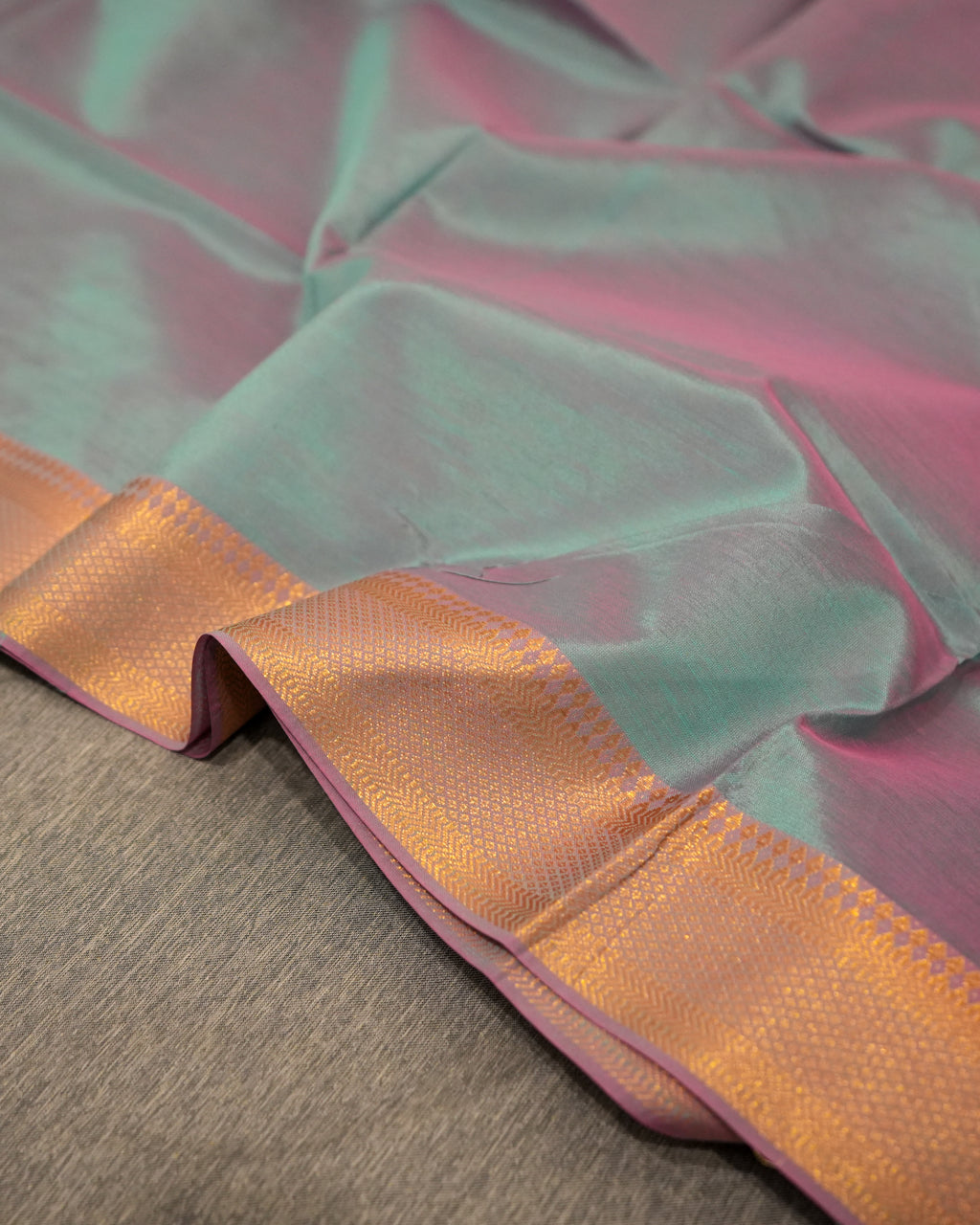 Greyish Blue Mangalagiri Handloom Dupatta