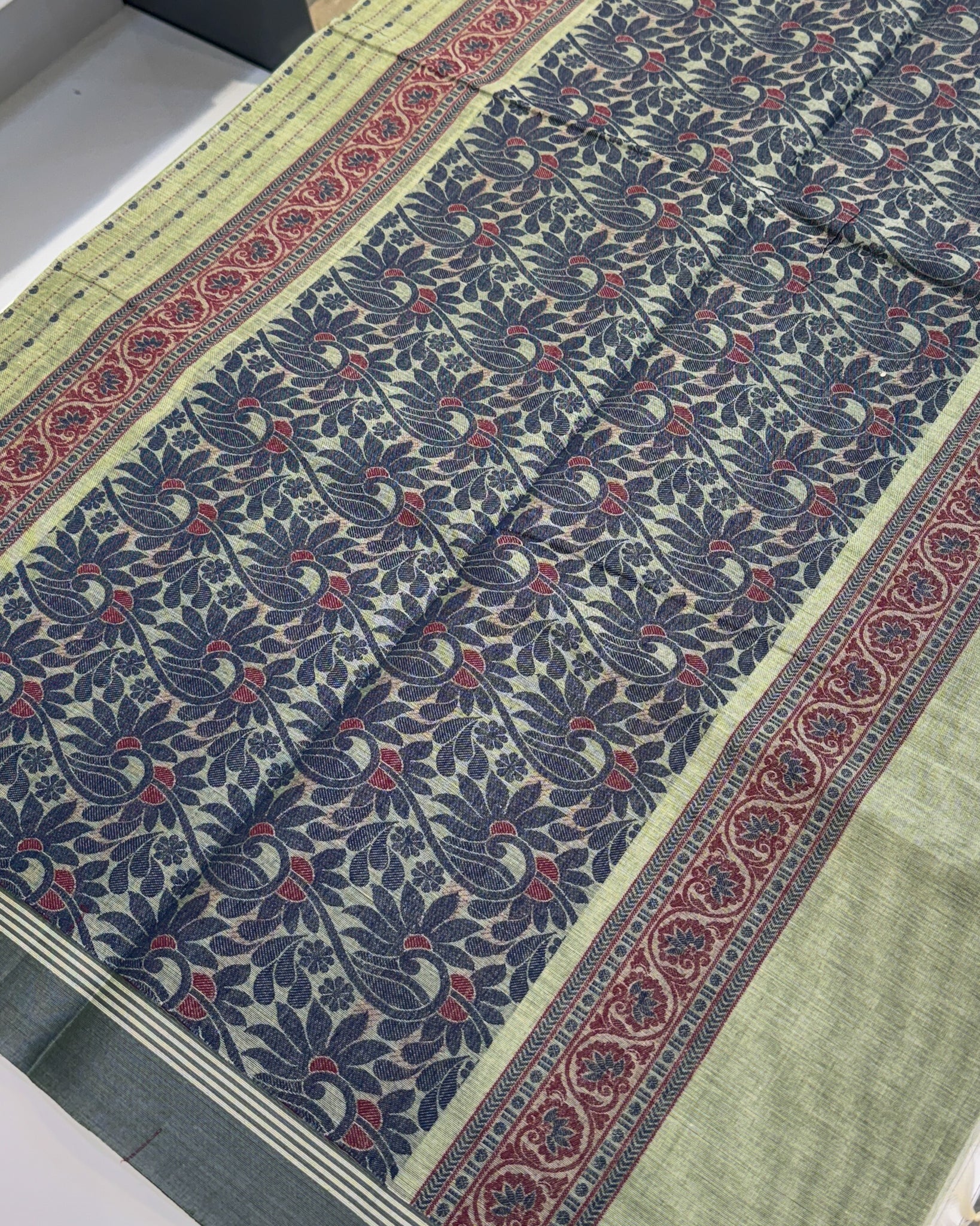 Kanchi Cotton Green Saree with Mango Line Buttas Thread Work