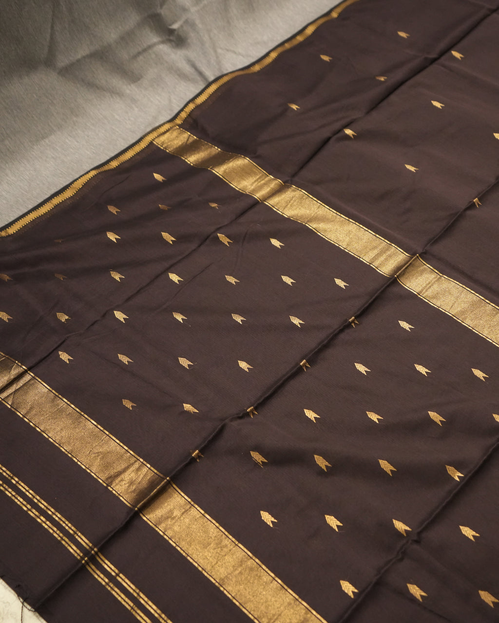 Chocolate Brown Woven Pure Silk Cotton Maheshwari Saree