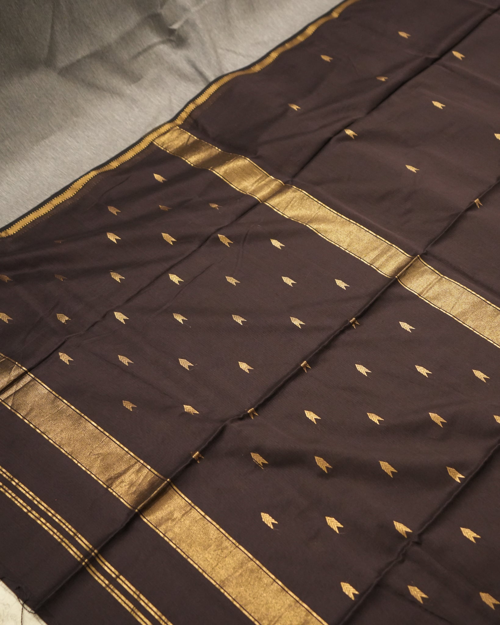 Chocolate Brown Woven Pure Silk Cotton Maheshwari Saree